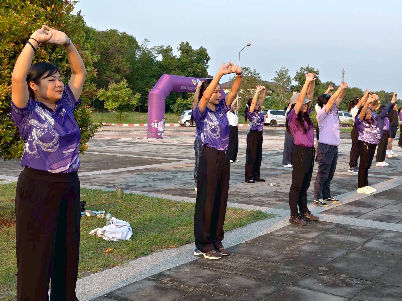 title - “KICK OFF MOVE TOGETHER แข็งแรงถ้วนหน้า สุขภาพดีทั่วไทย”